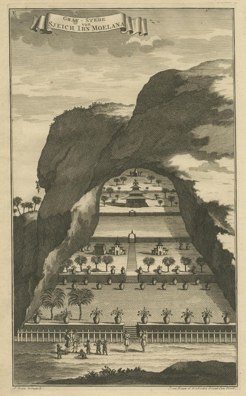Antique Print of the Tomb of Sheikh Ibn Moelana by Valentijn '1726', view 2